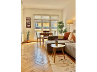 Sunny flat in the city center - For Rent