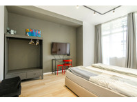 Flatio - all utilities included - Viral 2 BR Photo Studio… - 	
Uthyres