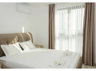 Flatio - all utilities included - Modern Haven in Varna :… - Под наем