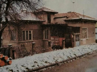 House near Veliko Turnovo old city - Häuser