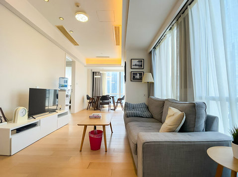 A spacious and bright two bedroom apartment - شقق
