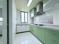 Jinji Lake & Dushu Lake Side/Fully furnished/Spacious/Metro - Apartments