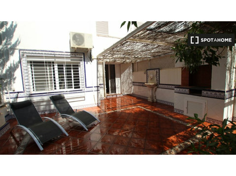 Se alquila casa de 3 recámaras en Mar De Cristal, Cartagena - 公寓