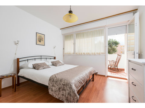Flatio - all utilities included - One bedroom apartment… - K pronájmu