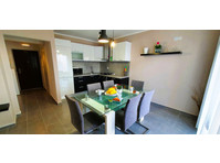 Flatio - all utilities included - Beautiful apartment with… - Aluguel