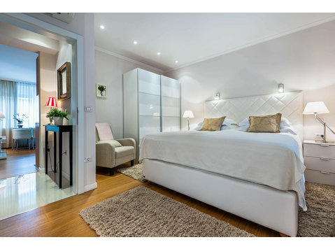 Flatio - all utilities included - Deluxe One Bedroom Suite - For Rent