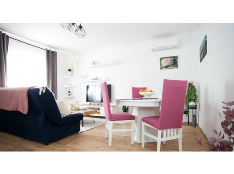 Flatio - all utilities included - Stunning apartment… - K pronájmu