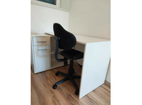 Flatio - all utilities included - Vodice, Working room with… - Na prenájom