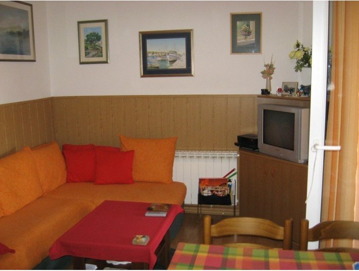 Apartman Rina 4+2 Supetar Otok Brač (1) - آپارتمان ها