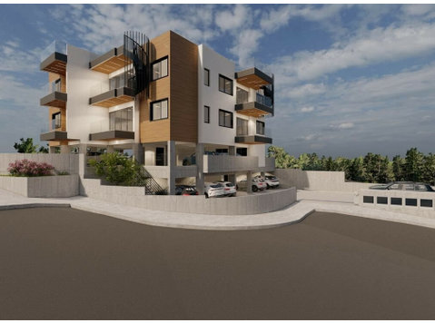 Discover your future home in this modern,… - בתים