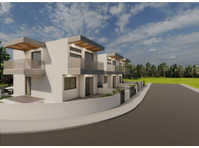 For sale is a beautiful house currently under construction,… - บ้าน