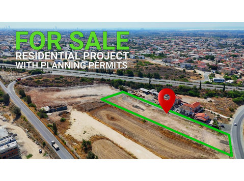 Project For Sale: 17 houses Development Opportunity ideal… - בתים