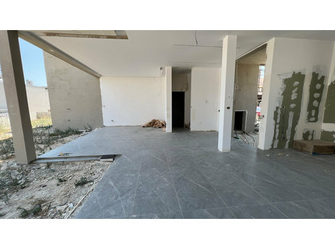 A beautiful new 3-bedroom, 2-floor detached house in… - Hus