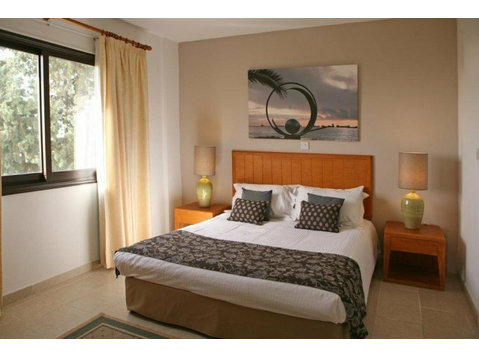 A nice two bedroom apartment fully furnished in Erimi… - 주택