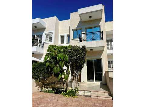 Lovely two bedroom Mezonette in Pyrgos tourist area close… - Talot