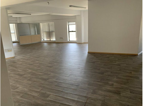 Luxury whole floor office 280sqm in Potamos Germasogeioas… - گھر