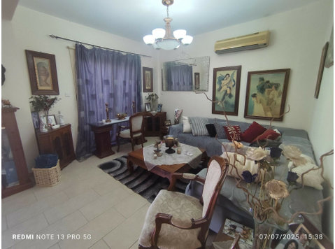 Nice four  bedroom ground floor house located in Mesa… - Maisons