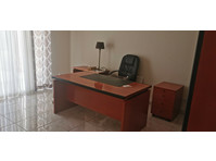Nice office in Mesa Gitonia in Limassol with covered area… - Къщи