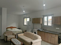 Nice studio apartment in Mesa Geitonia is available… - Къщи