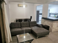 Nice three bedroom apartment in Apostoloi Petrou &amp;… - Maisons