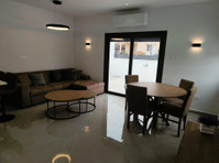 Nice two bedroom  house in Chalkoutsa area is available… - 房子
