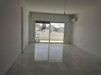 Office located in Agos Ioannisi area in Limassol with… - Къщи