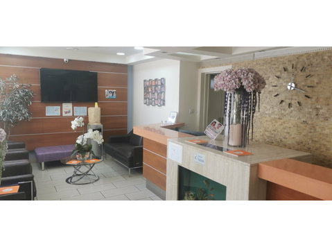 Serviced office in Agia Zoni the best area in Limassol with… - Houses