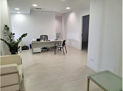 These offices are on a very modern building in the heart of… - Müstakil Evler