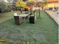 This is a fully furnished detached house situated in a very… - خانه ها
