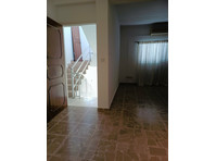 Standard second floor unfurnished apartment available… - خانه ها