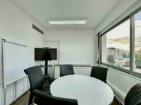 Office – 100sqm for rent, Agios Nikolas Area - آفس/کمرشل ۔ کاروباری