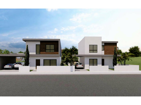 A beautiful  3 bedroom villa, conveniently located within… - Houses