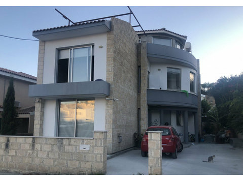 A fantastic detached House situated in the great area of… - 주택