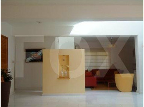 A most exclusive 4 bedroom villa in the Ayios Athanasios… - வீடுகள் 