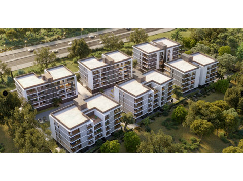 A new ultra-contemporary gated community consisting of six… -  	家