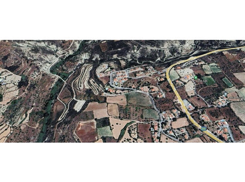 A nice 1440sqm residential land with amazing panoramic view… - Houses