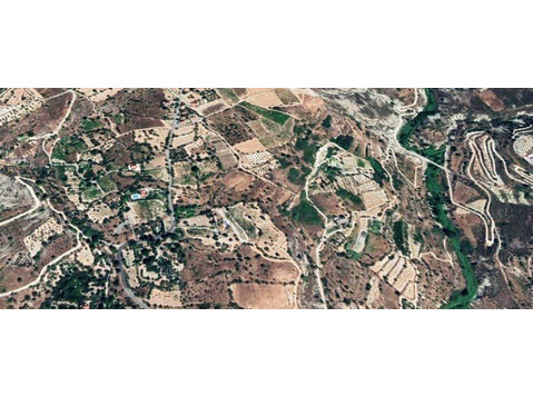 A nice 5166sqm agricultural land with panoramic view in… - منازل