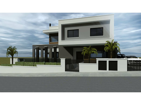 A stylish project of three luxurious homes in the private… - வீடுகள் 