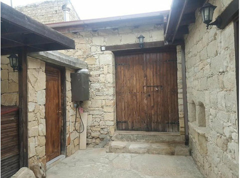 Available on the market a fully furnished stone house in… - منازل