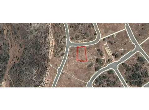 Available residential plot in Pissouri village, in… - 房子