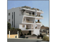 Discover this stunning 2-bedroom penthouse featuring an 89…