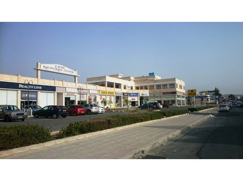 For sale Building of three offices in Zavos Kolonakiou… - Dom