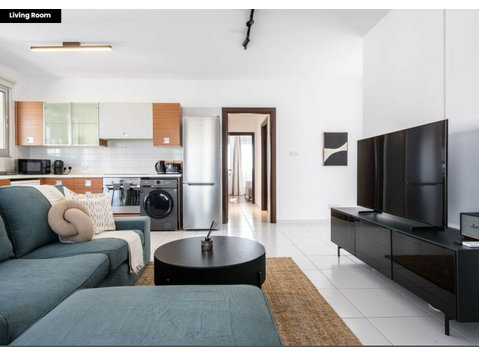 Fully Serviced Penthouse Apartment for Sale located in Mesa… -  	家