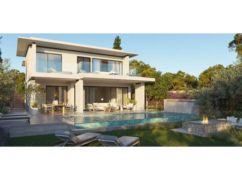 It could be an idyllic holiday villa or a comfortably… - Majad