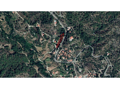 Land available in Moniatis, Limassol.The land has an area… - Talot