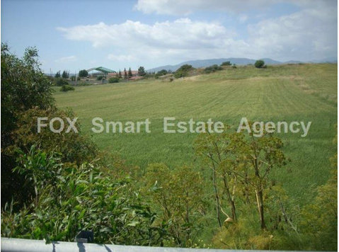 Land of 4348sqm in Moni is now available. The land is… - Куќи
