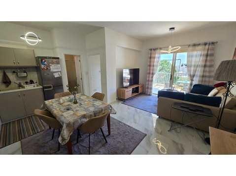 Located in the heart of Germasogeia, this fully renovated… - בתים