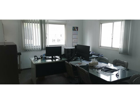 Office in Omonia area in Limassol with covered area 100… - Houses
