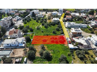Residential field of 719 m² for sale in Ypsonas, with…