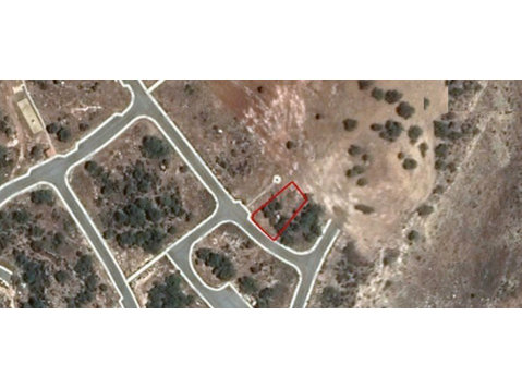 Residential plot in Pissouri village, in Limassol.It has an… - 주택